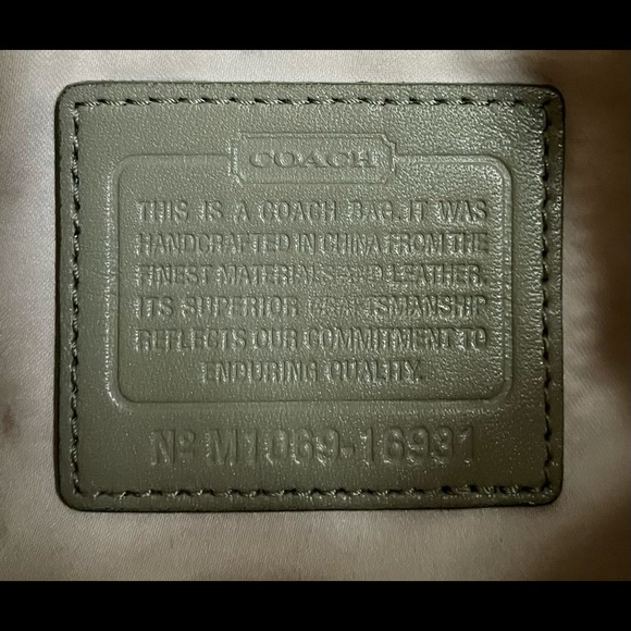 👛 SALE “COACH” 💯% Authentic Leather shoulder/crossbody bag - Picture 6 of 6